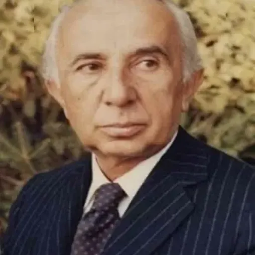 Necati Cumalı