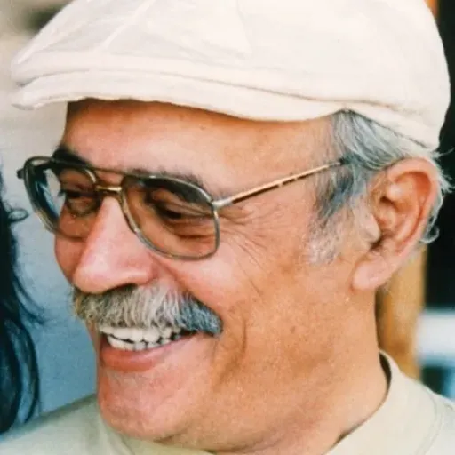 Onat Kutlar