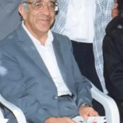 Asım Bezirci